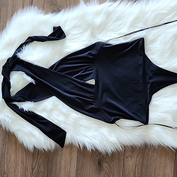Nordstrom Open Edit Wrap Neck Halter Bodysuit NWOT Black Size Small - Picture 5 of 6